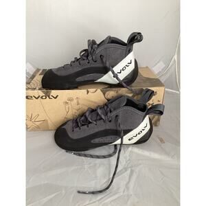 Evolv Yosemite Bum LV Unisex Climbing Shoes In Gray/Black - Size 7M/8W - New